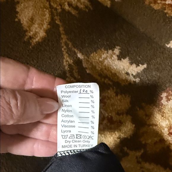 Elegant Black Chiffon Skirt - Picture 8 of 9